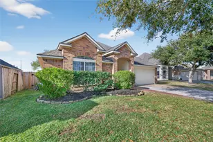6097 Well Brook Ln, League City, TX 77573 - Photo 1