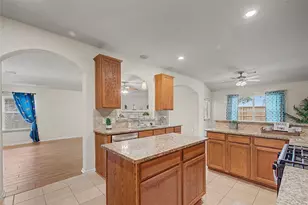 6097 Well Brook Ln, League City, TX 77573 - Photo 12