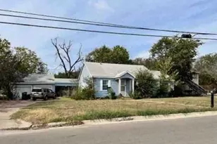 904 4th Ave, Mineral Wells, TX 76067 - Photo 2