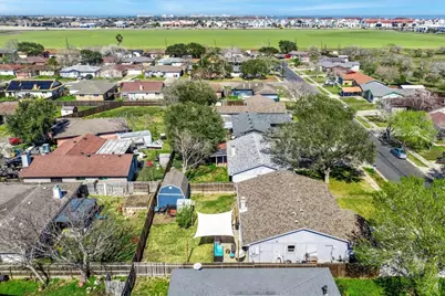1749 Dawn Breeze Drive, Corpus Christi, TX 78412 - Photo 48