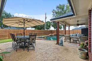 9403 Highland Pointe Dr, Needville, TX 77461 - Photo 34