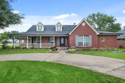 9403 Highland Pointe Drive, Needville, TX 77461 - Photo 4