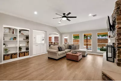 9403 Highland Pointe Drive, Needville, TX 77461 - Photo 8