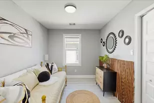 3241 Reeves St, Houston, TX 77004 - Photo 10