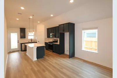 10227 Burton Path, Montgomery, TX 77316 - Photo 12