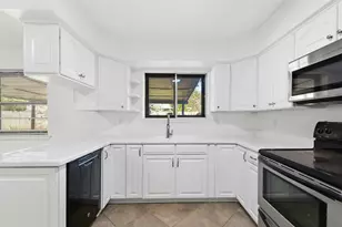 16318 Cypress Point Dr, Cypress, TX 77429 - Photo 18