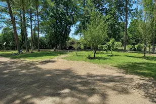 1337 Wiemers Rd, Saratoga, TX 77585 - Photo 2