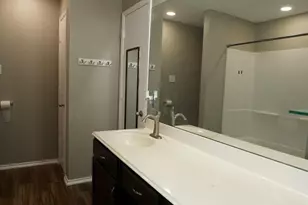 2710 Sockeye Dr, Houston, TX 77045 - Photo 10