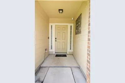 2710 Sockeye Drive, Houston, TX 77045 - Photo 2
