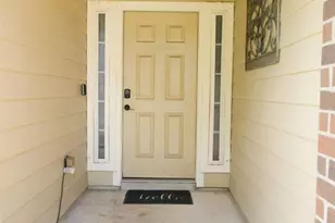 2710 Sockeye Dr, Houston, TX 77045 - Photo 2