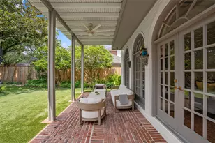 5527 Briar Dr, Houston, TX 77056 - Photo 40