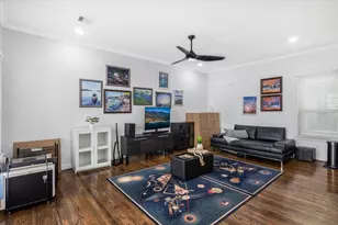 8227 Cambridge St, Houston, TX 77054 - Photo 16