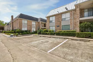 2230 S Piney Point Rd, Houston, TX 77063 - Photo 28