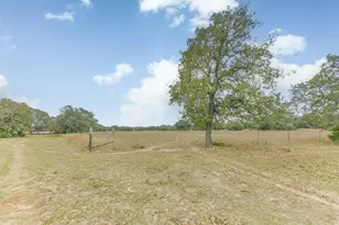 1089 County Rd 120, Hallettsville, TX 77964 - Photo 30