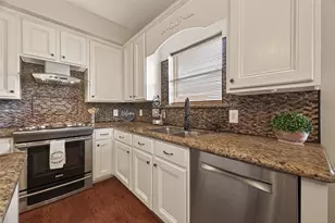9904 Fair Brook Way, Pearland, TX 77584 - Photo 14