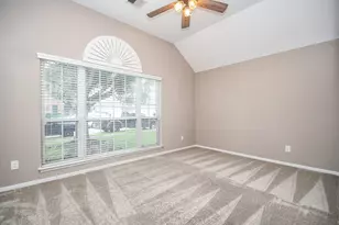 4915 Ibis Lake Ct, Katy, TX 77449 - Photo 6