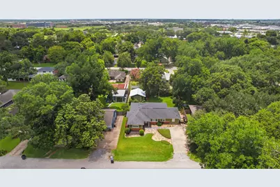 410 Kyle Street, Sugar Land, TX 77478 - Photo 38