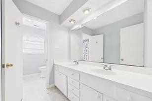 18591 Martinique Dr, Nassau Bay, TX 77058 - Photo 42