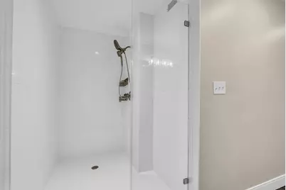 1810 N Red Cedar Circle, The Woodlands, TX 77380 - Photo 32