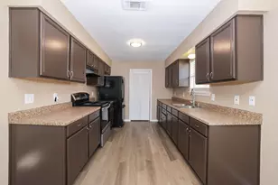 9815 Caballero Dr, Houston, TX 77078 - Photo 10