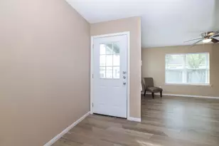 9815 Caballero Dr, Houston, TX 77078 - Photo 6