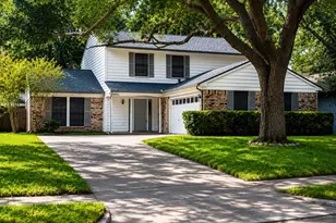 16042 Pinyon Creek Dr, Houston, TX 77095 - Photo 2