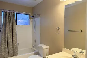 16042 Pinyon Creek Dr, Houston, TX 77095 - Photo 24