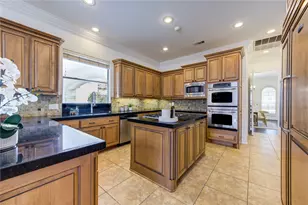 14014 Hampton Cove Dr, Houston, TX 77077 - Photo 16