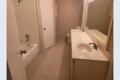 10046 Ridgecoral Drive, Houston, TX 77038 - Photo 8