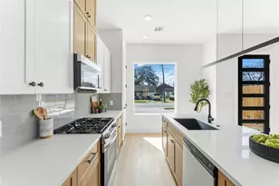 4015 Stassen St, Houston, TX 77051 - Photo 10