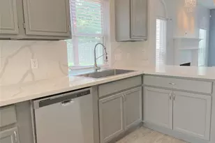 8919 Diamond Lake Ln, Houston, TX 77083 - Photo 16