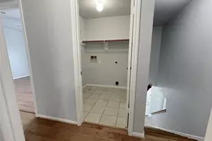 8919 Diamond Lake Ln, Houston, TX 77083 - Photo 18