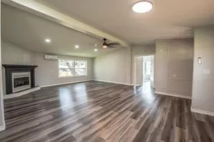 215 Shady Oaks St, Somerville, TX 77879 - Photo 12