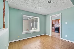 9731 Shell Rock Rd, La Porte, TX 77571 - Photo 8