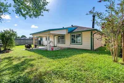 9731 Shell Rock Road, La Porte, TX 77571 - Photo 6