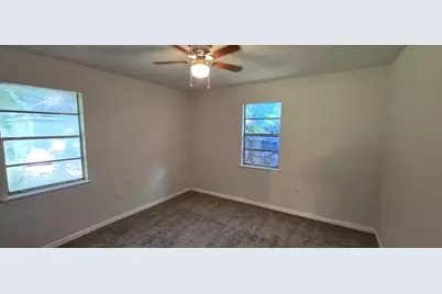 1014 N Arcola Street, Angleton, TX 77515 - Photo 4