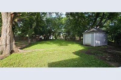 1014 N Arcola Street, Angleton, TX 77515 - Photo 12