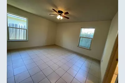 16928 W Ivanhoe, Montgomery, TX 77316 - Photo 14