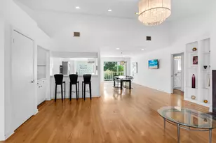 67 Harbor Ln, Kemah, TX 77565 - Photo 8