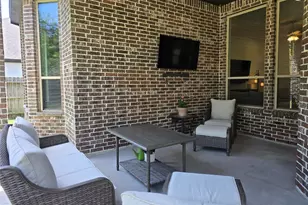 17163 Crimson Crest Dr, Conroe, TX 77302 - Photo 6