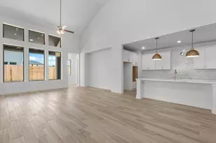212 Yellow Rosewood Ln, New Caney, TX 77357 - Photo 4