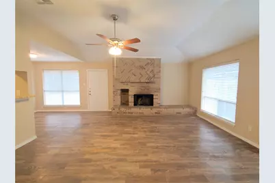 4410 Dawn Creek Lane, Spring, TX 77388 - Photo 4