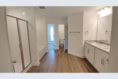 2 Keystone Court, Angleton, TX 77515 - Photo 6