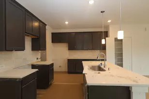 16826 Cockspur Hawthorn Ln, New Caney, TX 77357 - Photo 4