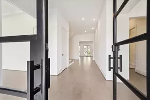 3735 Tartan Ln, Houston, TX 77025 - Photo 2