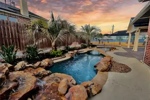 28006 S Rusty Hawthorne Dr, Katy, TX 77494 - Photo 2