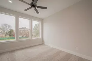 918 St Clair St, Houston, TX 77088 - Photo 20