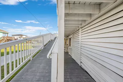 148 Howard Avenue, Surfside Beach, TX 77541 - Photo 32