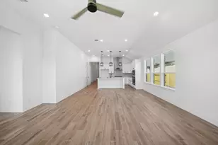 6123 Lush Pasture Ln, Manvel, TX 77578 - Photo 8