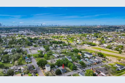 1322 E 36th Street, Houston, TX 77022 - Photo 46